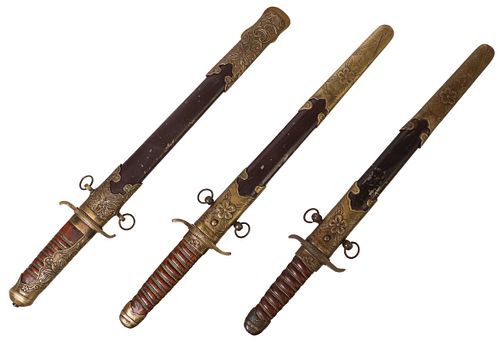 (3) JAPANESE PRE WWII TANTO KNOVES,