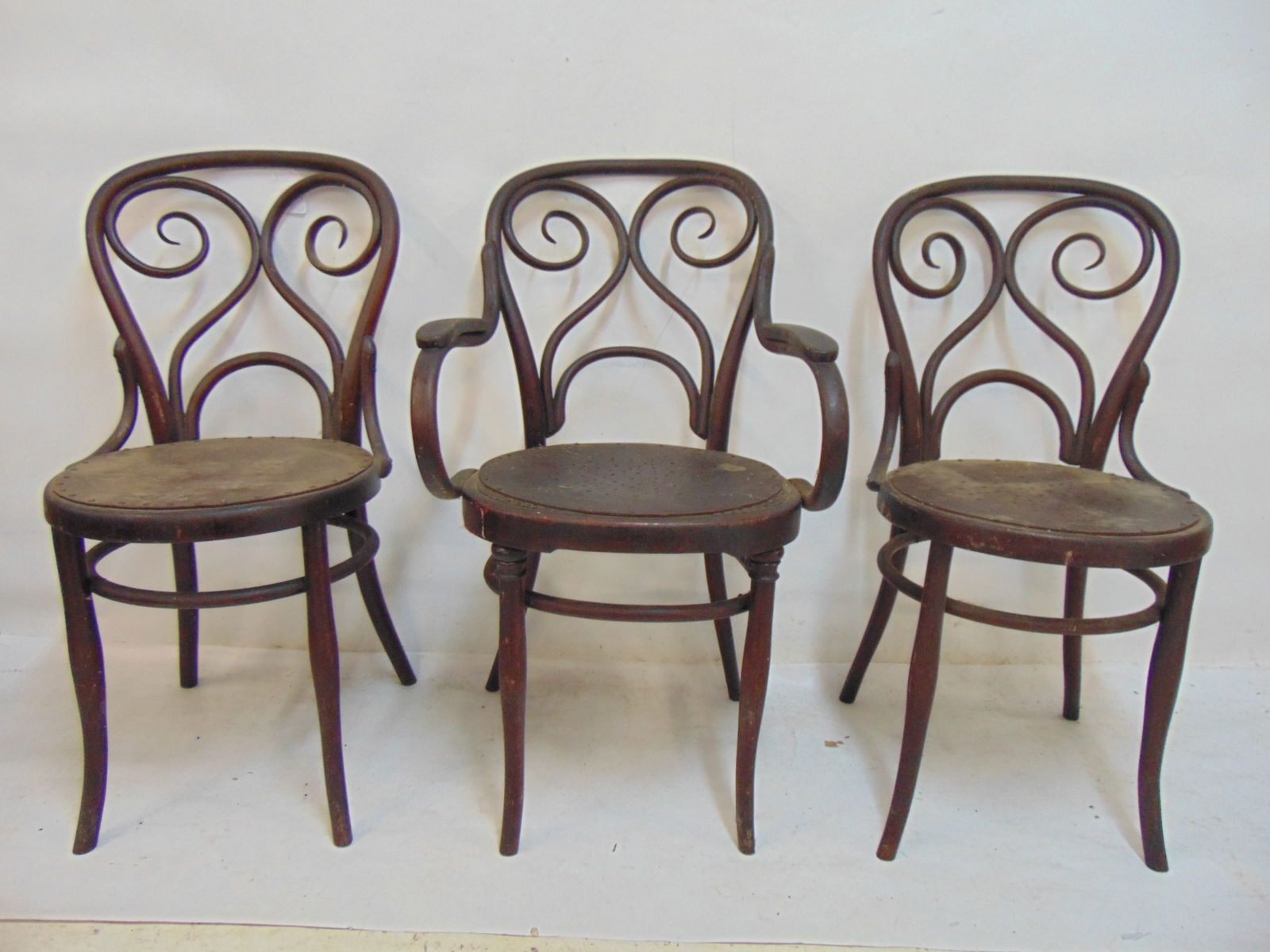 3 JOSEF HOFFMANN BENTWOOD CHAIRS,