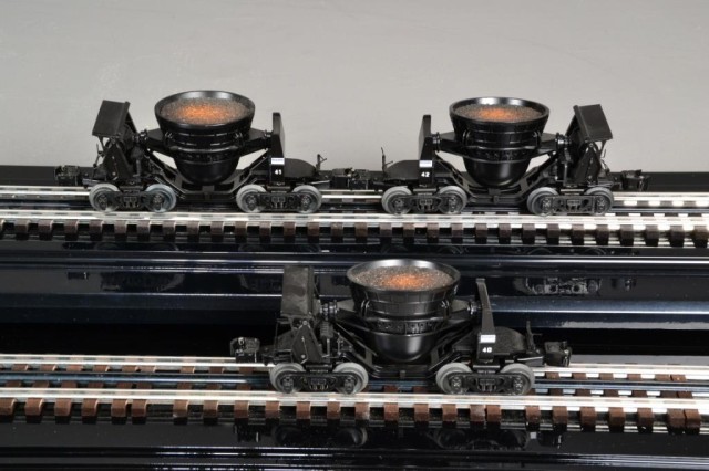 (3) LIONEL ELECTRIC TRAINS - O