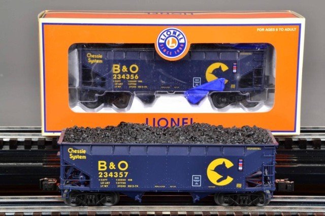(3) LIONEL SYSTEM HOPPERThree