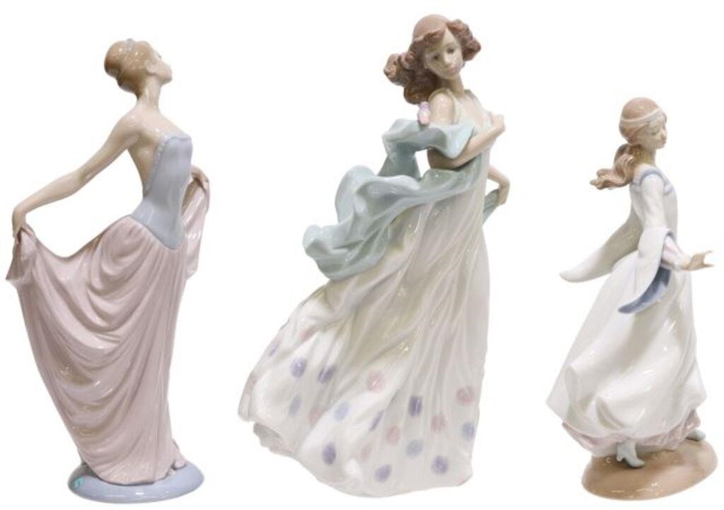 (3) LLADRO PORCELAIN FIGURES
