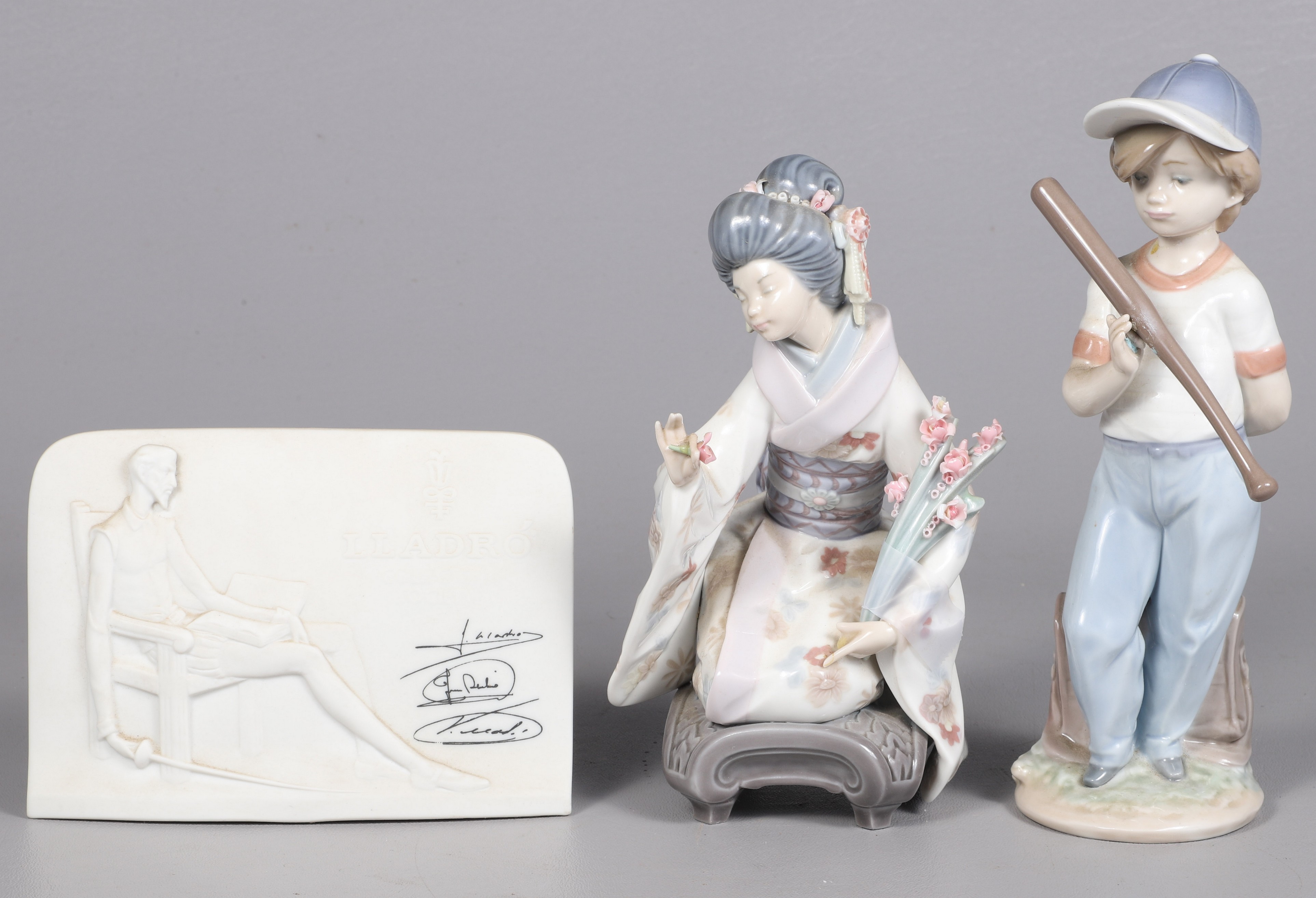 (3) Lladro porcelain figurines, c/o