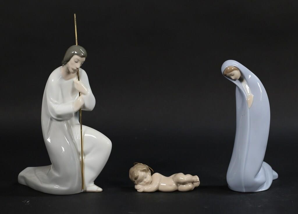 3 LLADRO PORCELAIN NATIVITY