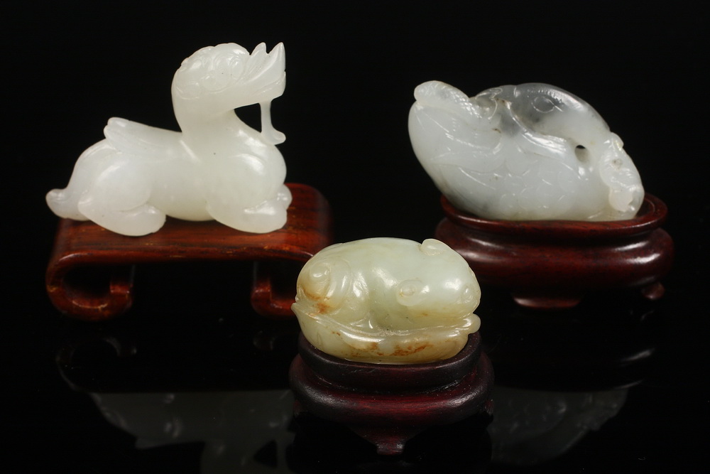 (3) MINIATURE CHINESE JADE CARVINGS
