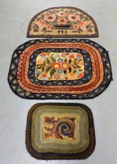 3 MOLLY NYE TOBY FABRIC HOOKED