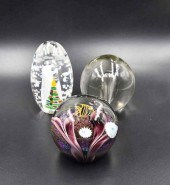 3 PAPERWEIGHTS3 Paperweights,