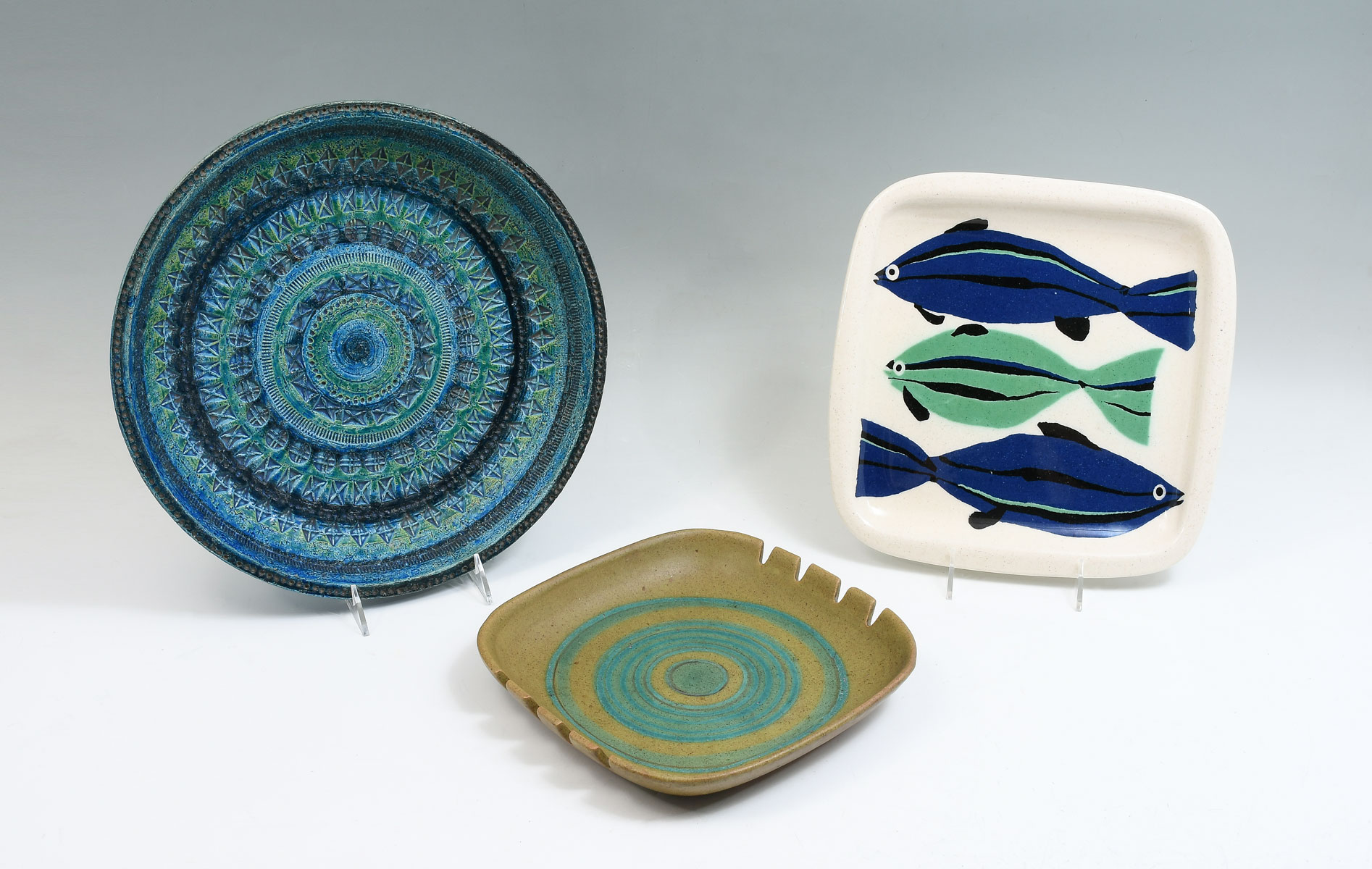3 PC. ART MODERN POTTERY LOT: