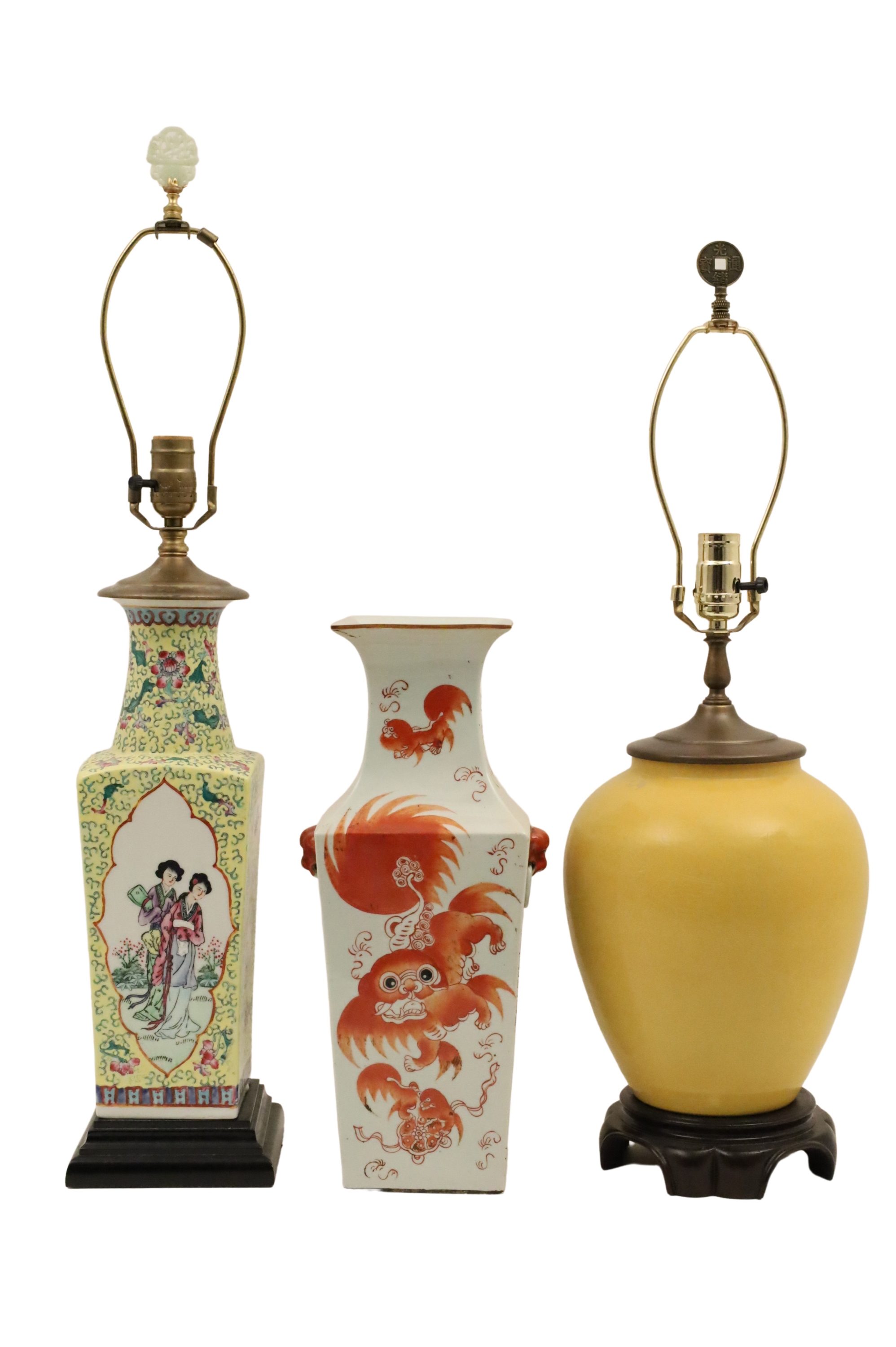 3 PC LOT OF ORIENTAL PORCELAIN 3