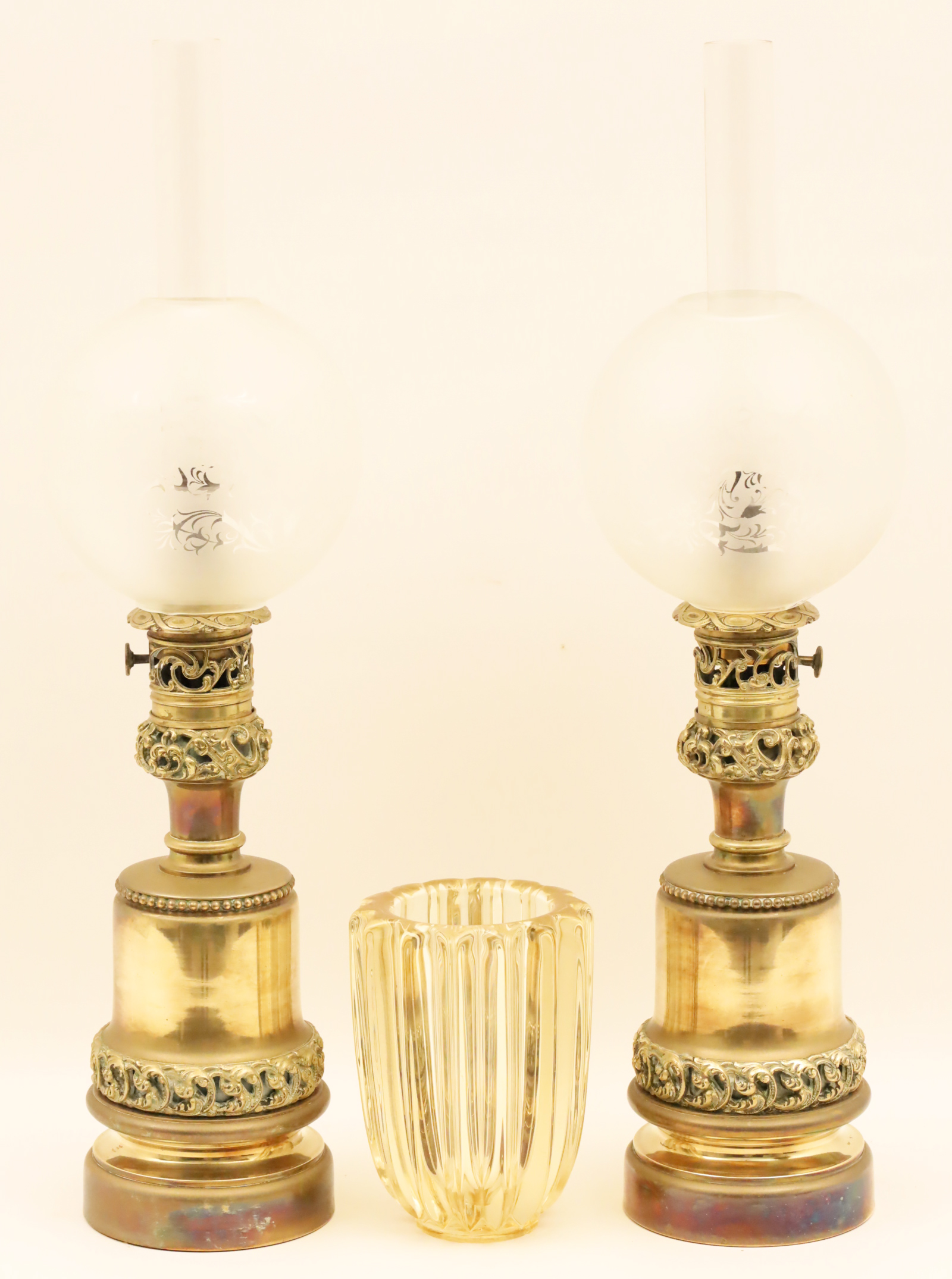 3 PC. MISC. LOT OF FRENCH LAMPS 3