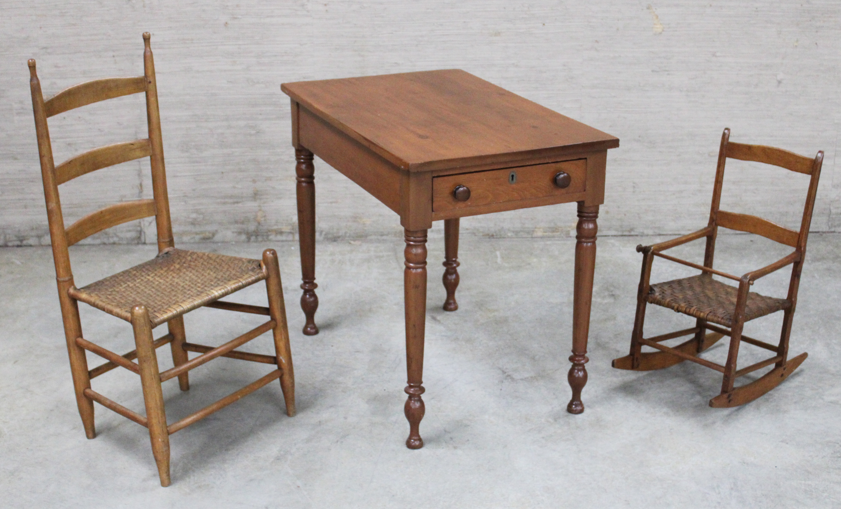 3 PC. MISC. LOT OF EARLY AMERICAN