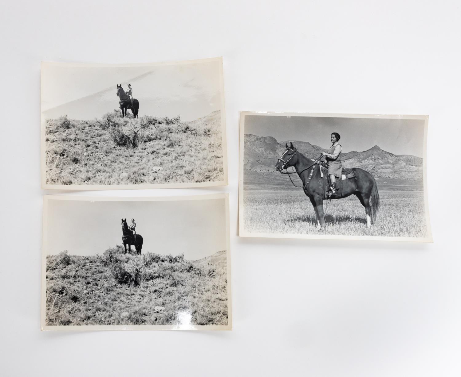 3 PC, PHOTOS OF NELL WOODRUFF ON