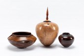 3 PCS TURNED WOOD BOWLS, MENDE