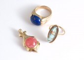 3 PIECE GOLD RINGS AND PENDANT