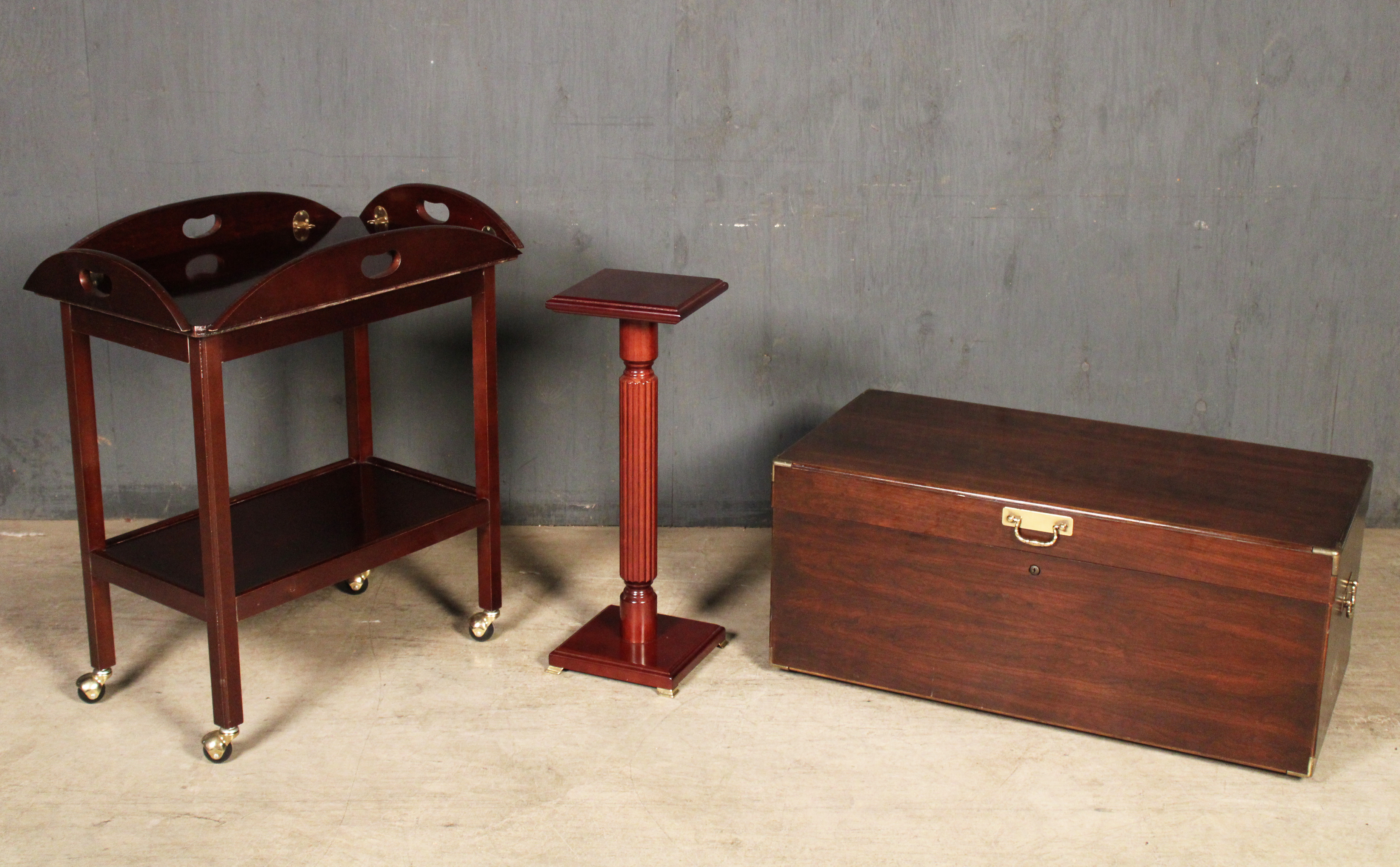 3 PIECE LOT OF FURNITURE 3 PIECE