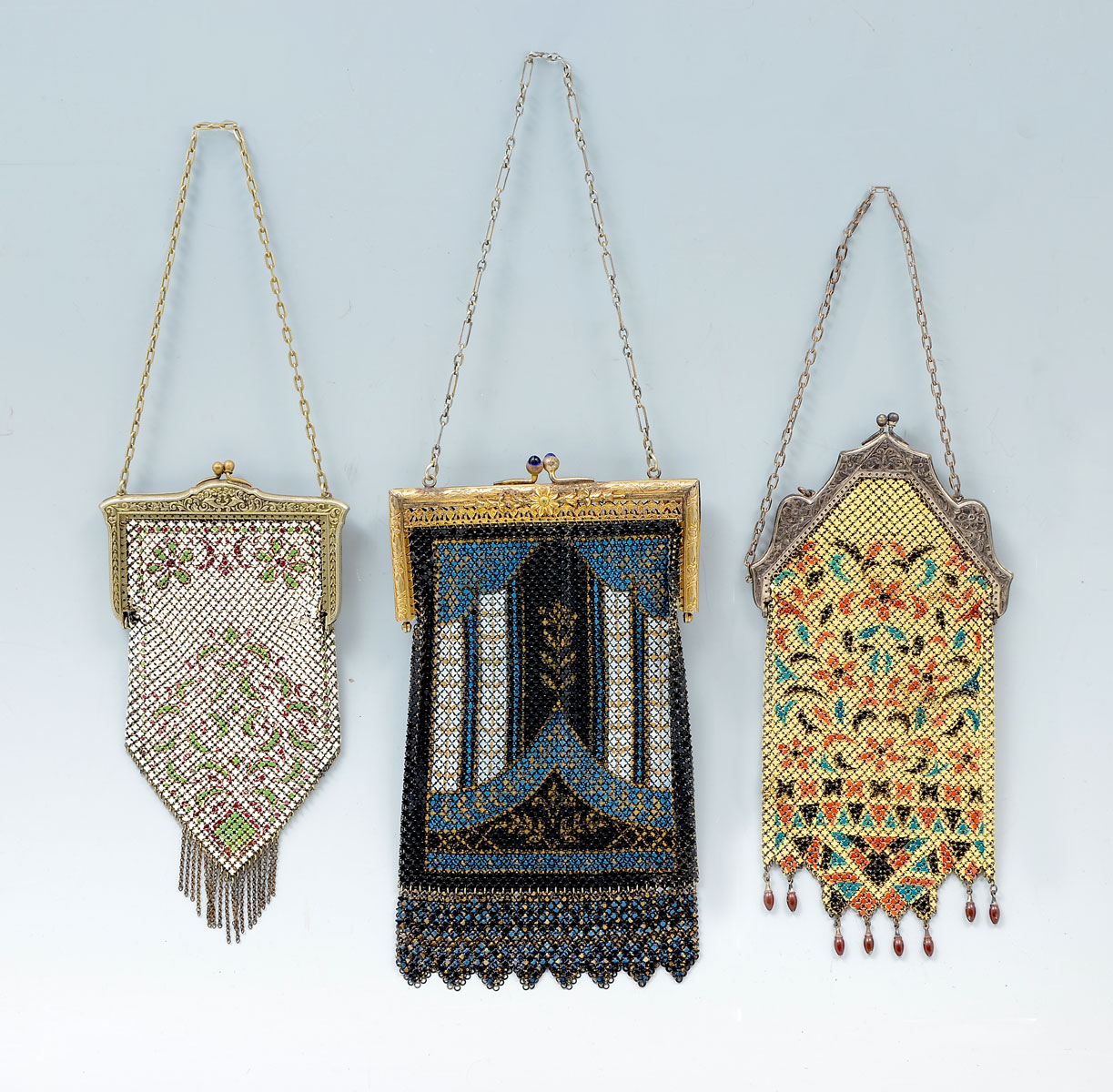 3 PIECE MANDALIAN MESH PURSES: 1)