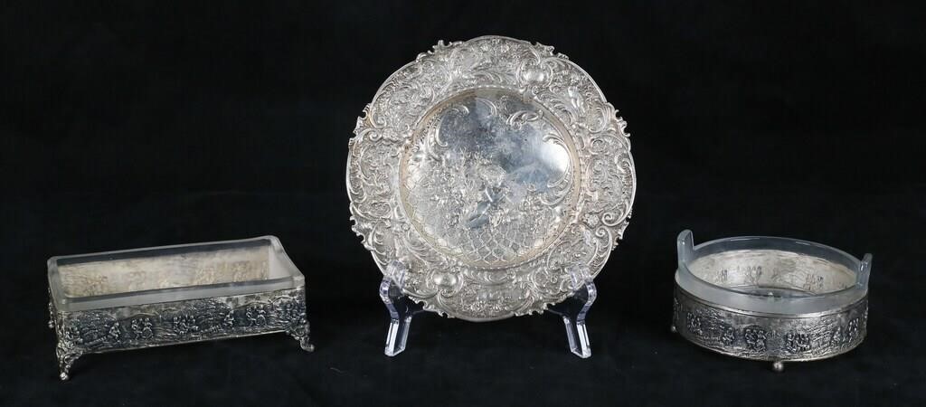 3 PIECES CONTINENTAL REPOUSSE