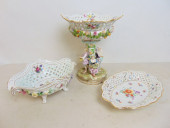 3 PORCELAIN PIECES, FLORAL DEC