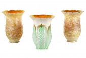 3 QUEZAL ART GLASS SHADES3 Que