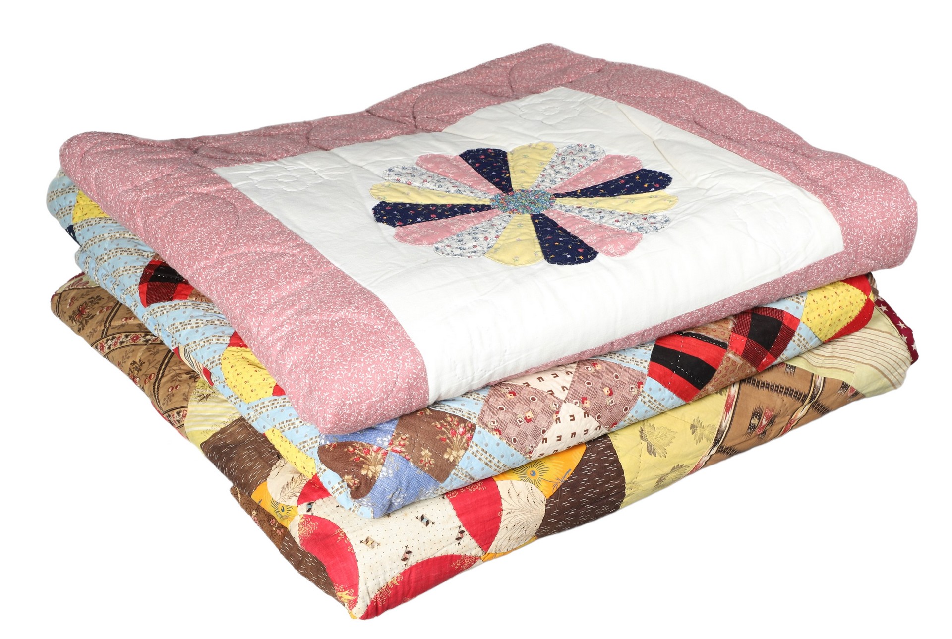 (3) Quilts, c/o Dresden plate