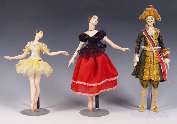 3 RUSSIAN BALLET DOLLS: Purchased