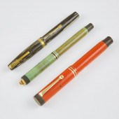 3 Small Fountain Pens  compris