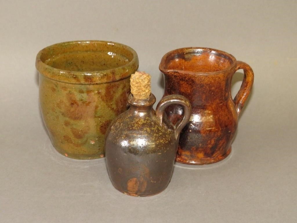 3 SMALL PA REDWARE VESSELSca.