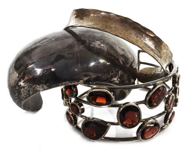 (3) SOUTHWEST & SILVER, GARNET CUFF