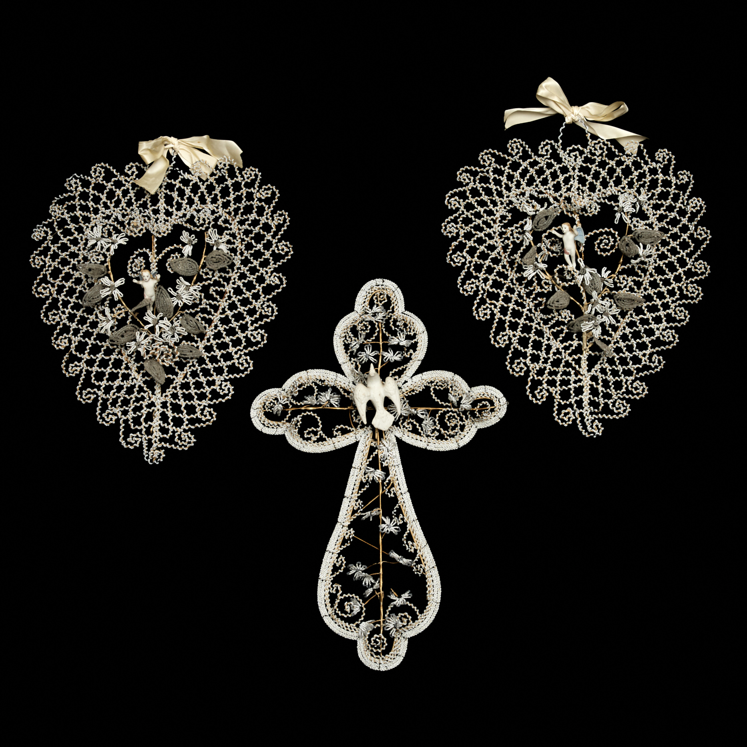 (3) VICTORIAN BEADWORK DEVOTIONAL
