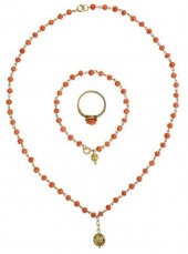 (3) VICTORIAN YELLOW GOLD & CO