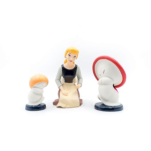 3 WALT DISNEY CLASSICS FIGURINES;