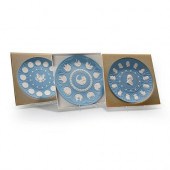 3 WEDGWOOD JASPERWARE PLATES,