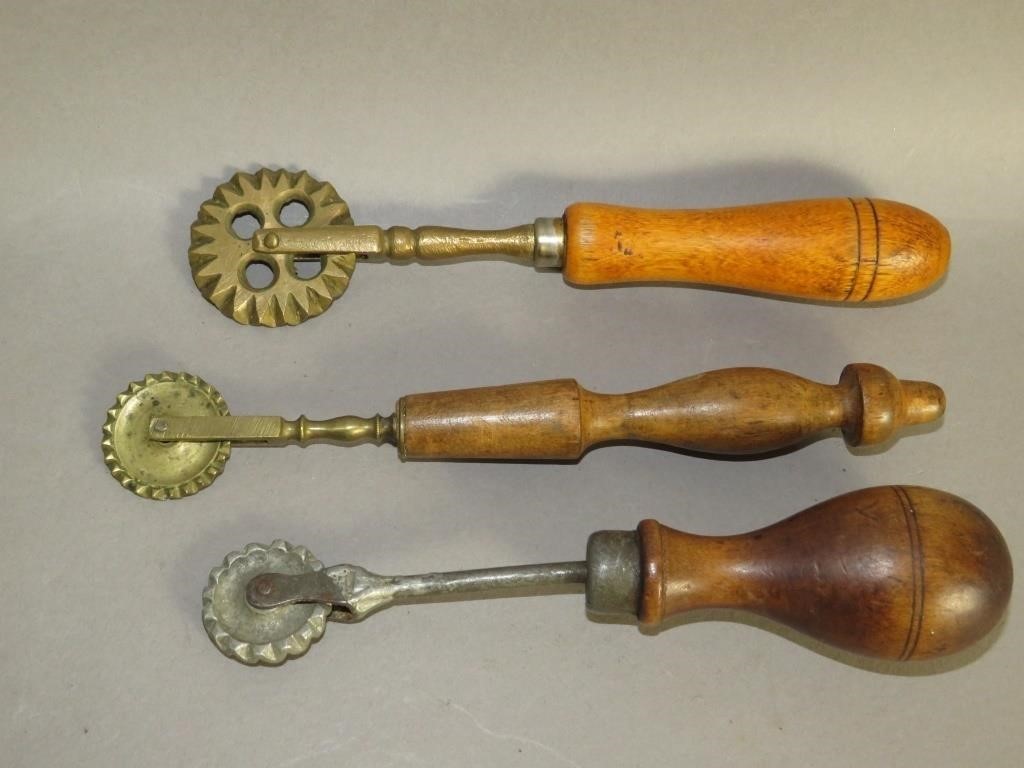 3 WOOD HANDLED FACTORY MADE PASTY
