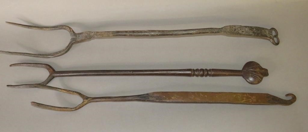 3 WROUGHT IRON TWO-PRONG FORKSca.