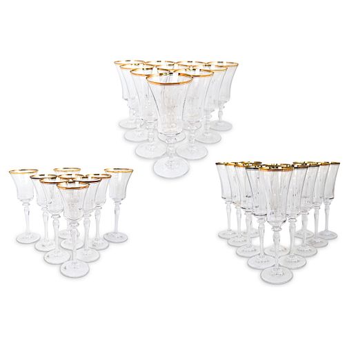 (30 PC) SET OF GILT RIM