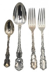 30 PIECE SET OF WALLACE AND TO