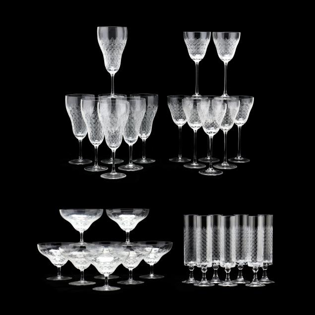 (30) PIECES OF ROSENTHAL, ROMANCE
