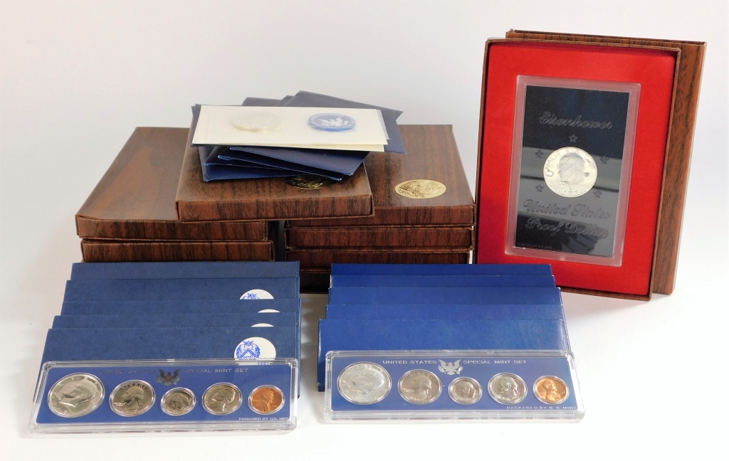 30PC EISENHOWER SILVER DOLLAR &