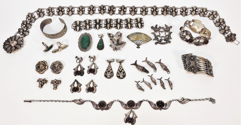 30PC LADY'S STERLING SILVER