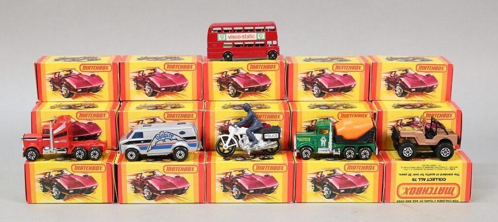 31 VINTAGE MATCHBOX LESNEY DIE-CAST