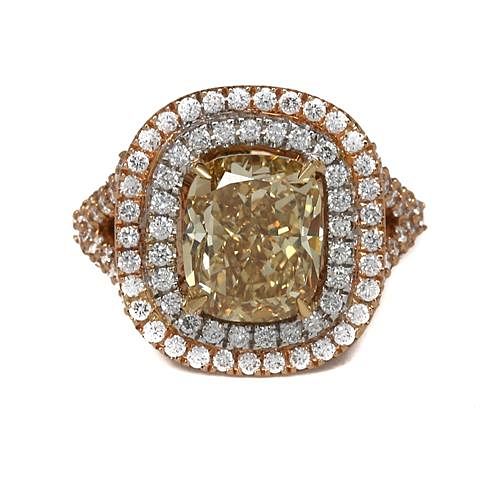 3.10 FANCY COLOR DIAMOND ENGAGEMENT