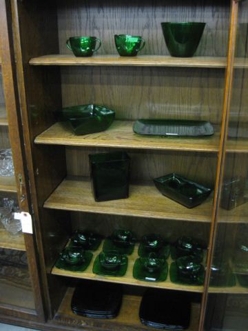32 pcs. Forrest Green Depression