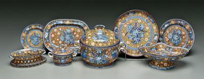 32 pieces clobbered ware: blue