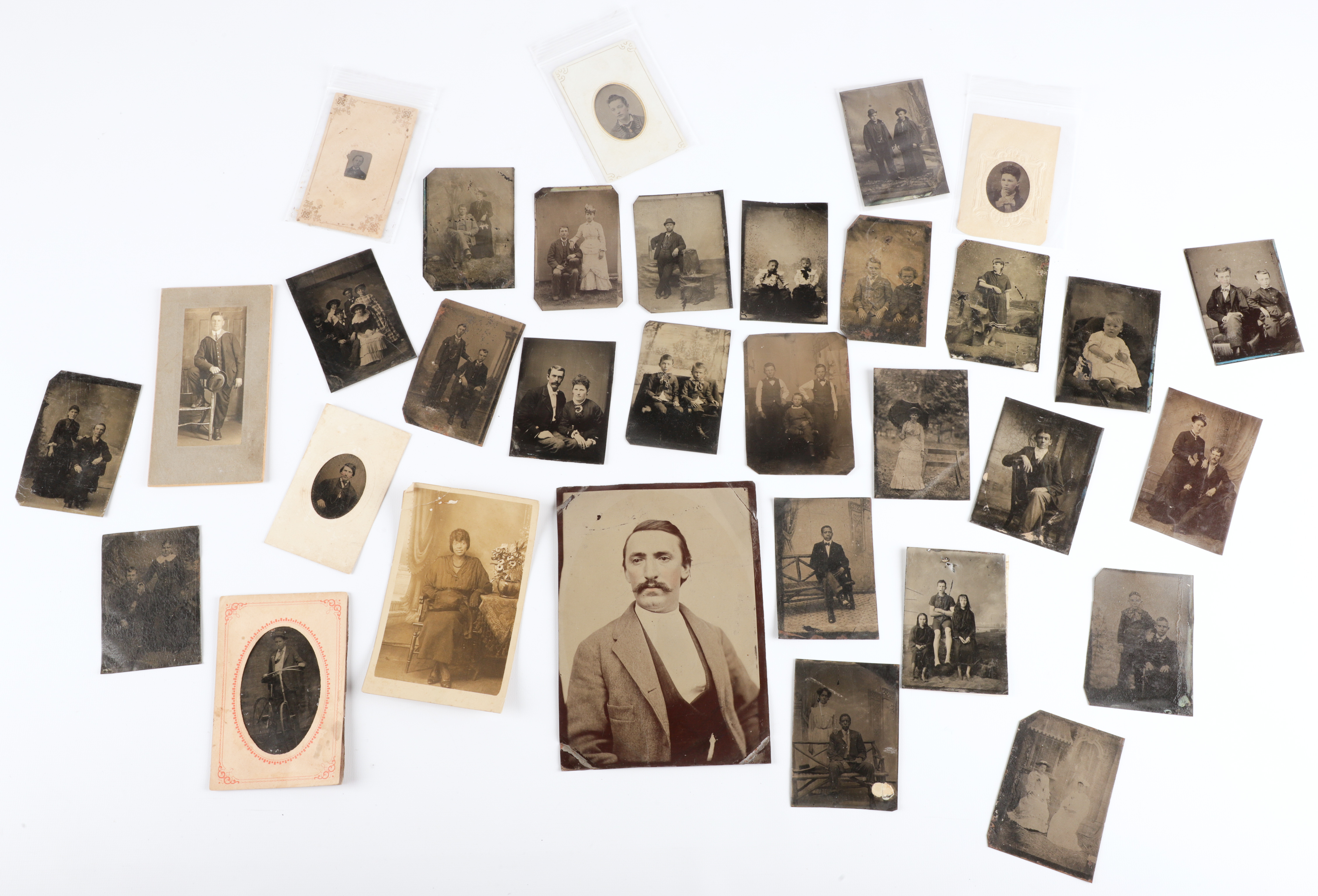(32) Tin types and cabinet cards to