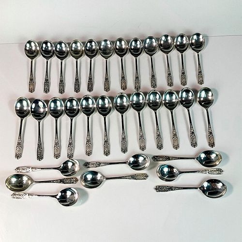 32PC WESTMORLAND STERLING SILVER