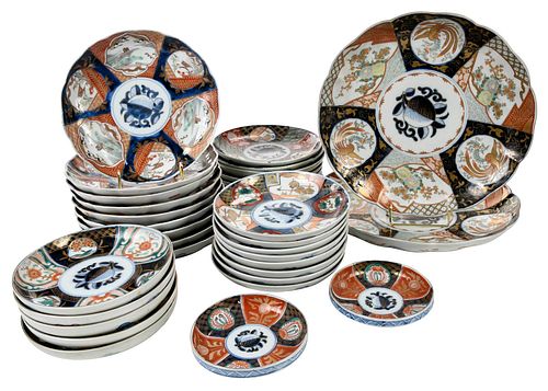 33 PIECE JAPANESE IMARI PORCELAIN