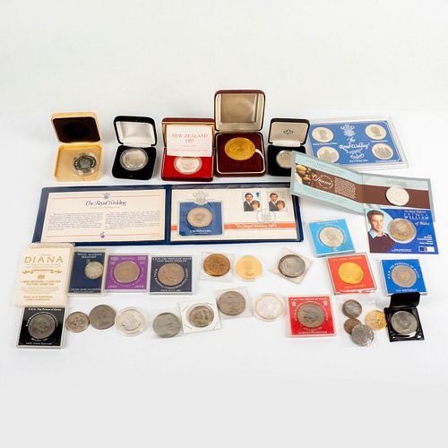 33PC PRINCE AND PRINCESS OF WALES
