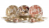 33PC RED & GOLD 'AVES' PARTIAL