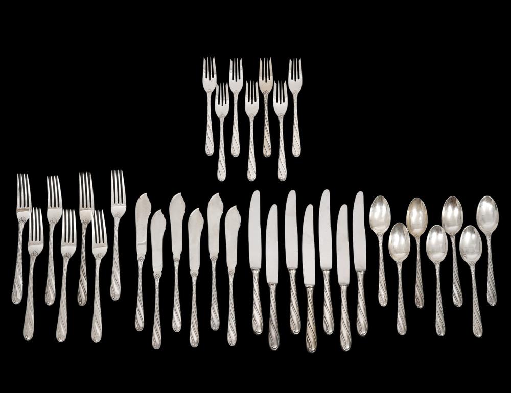 34 PCS. BUCCELLATI 'TORCHON'