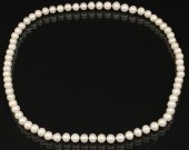 35" CONTINUOUS STRAND OF NATUR