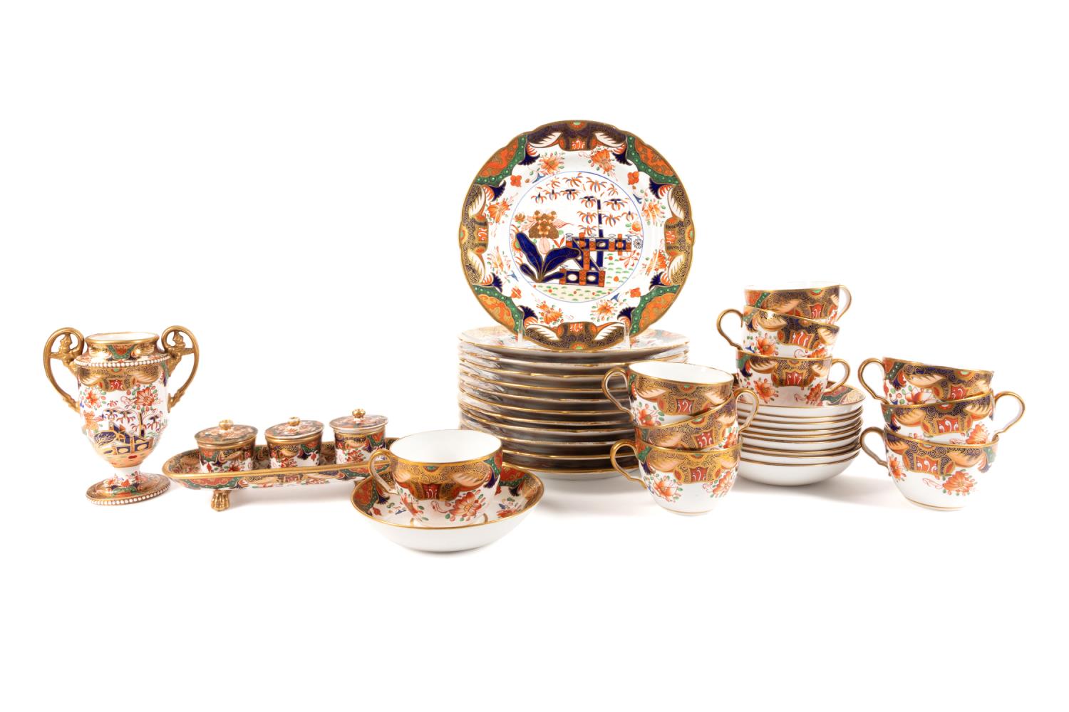 35 PCS SPODE IMARI PLATES, CUPS &